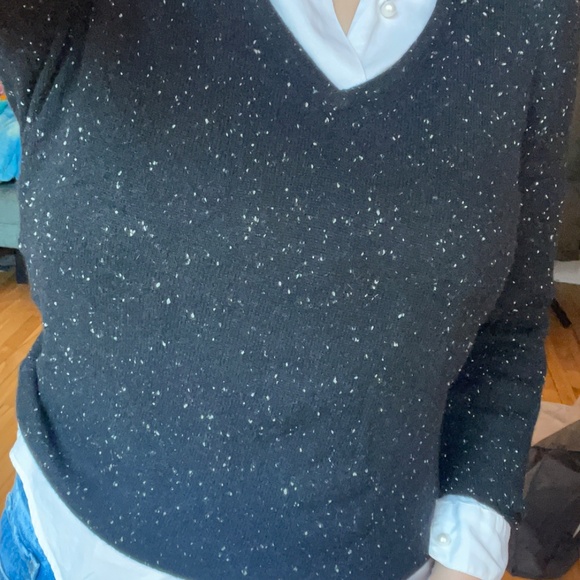 Cashmere Charter Club Luxury - Picture 3 of 3